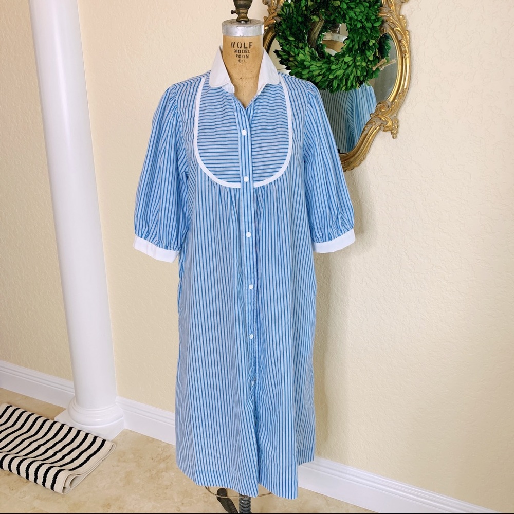 MODELS COAT Womens Full Snap Front House Coat Dress I Striped I Size 8 / M